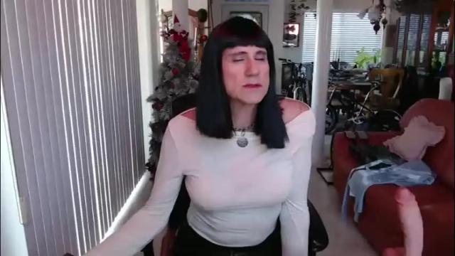 Image 3 of kellyannelynn Stream on Chaturbate on 25 days ago