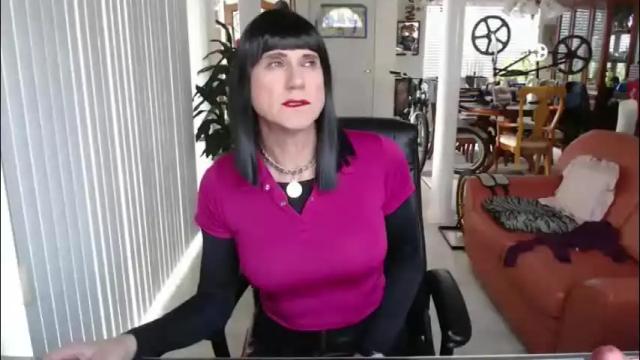 Image 3 of kellyannelynn Stream on Chaturbate on 14 days ago