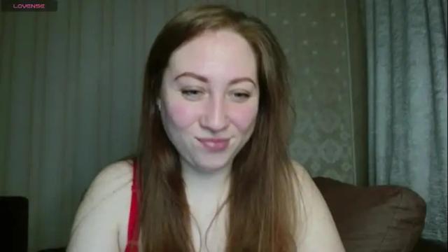 Image 4 of kellycrystall Stream on Chaturbate on 1 month ago