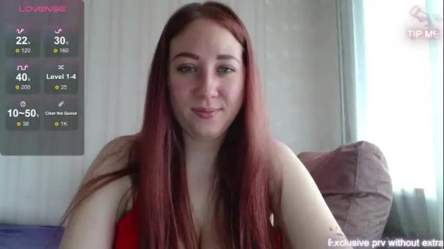 Image 4 of kellycrystall Stream on Chaturbate on 3 months ago