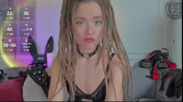 Image 3 of kellyfouler Stream on Chaturbate on 21 days ago