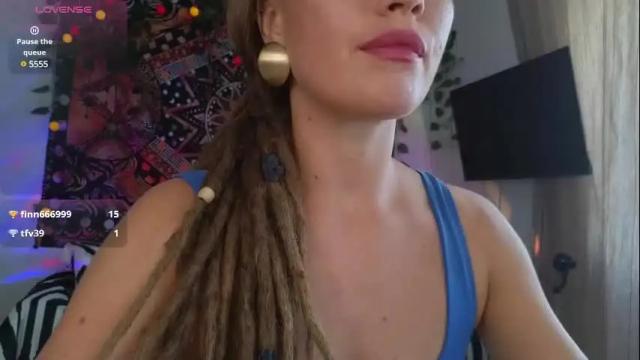 Image 3 of kellyfouler Stream on Chaturbate on 1 day ago