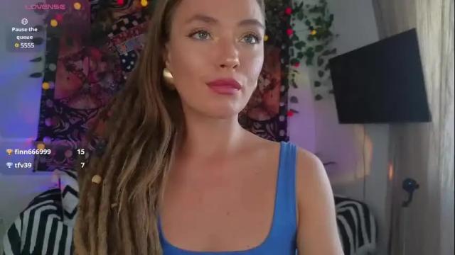 Image 8 of kellyfouler Stream on Chaturbate on 1 day ago