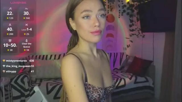 Image 8 of kellyfouler Stream on Chaturbate on 1 month ago