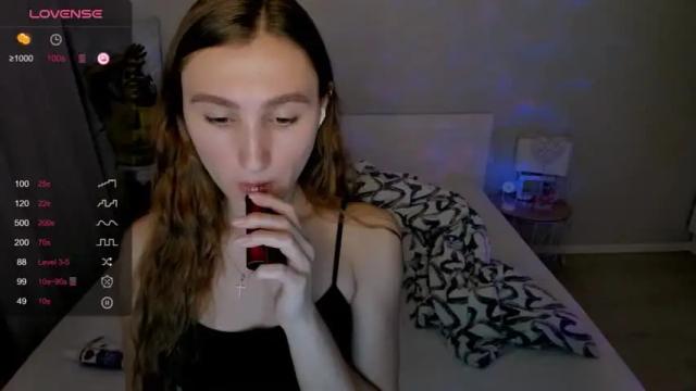 Image 11 of kellykeat Stream on Chaturbate on 13 months ago