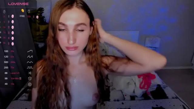 Image 2 of kellykeat Stream on Chaturbate on 13 months ago