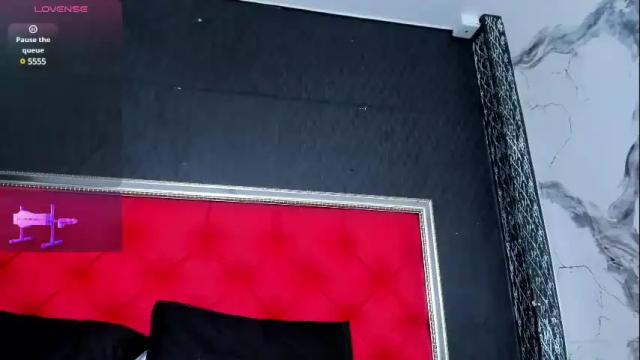 Image 2 of kellymillian_ Stream on Chaturbate on 1 month ago