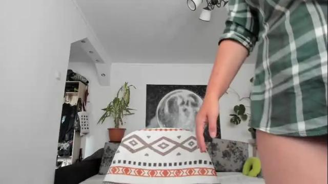 Image 10 of kellymorgan_ Stream on Chaturbate on 9 days ago