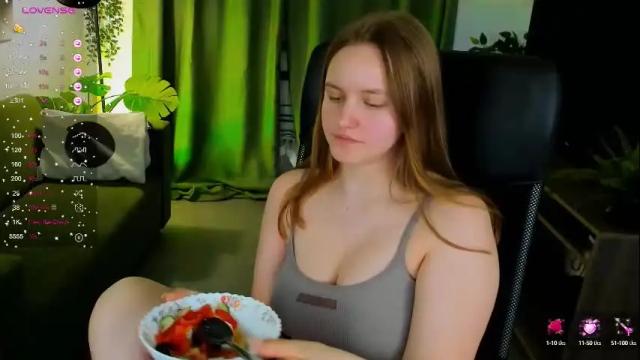 Image 12 of kellypoter Stream on Chaturbate on 1 month ago