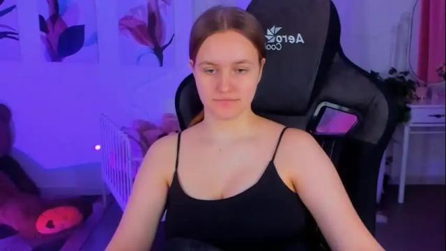 Image 4 of kellypoter Stream on Chaturbate on 1 month ago