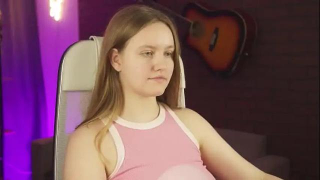 Image 3 of kellypoter Stream on Chaturbate on 10 days ago