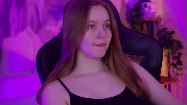 Image 2 of kellypoter Stream on Chaturbate on 1 month ago