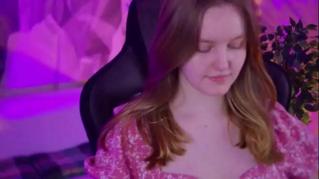 Image 6 of kellypoter Stream on Chaturbate on 1 month ago