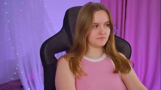 Image 12 of kellypoter Stream on Chaturbate on 1 month ago