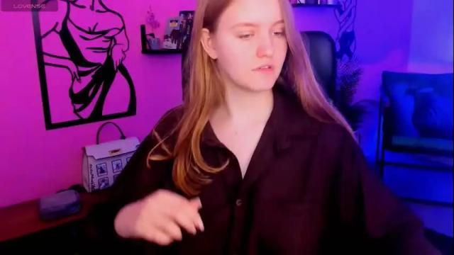 Image 7 of kellypoter Stream on Chaturbate on 26 days ago