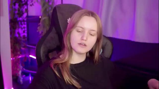 Image 10 of kellypoter Stream on Chaturbate on 1 day ago