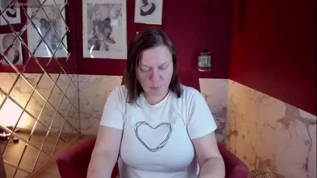 Image 4 of kellysuper Stream on Chaturbate on 1 month ago