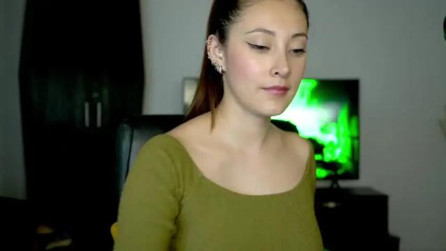 Image 3 of kellytesh Stream on Chaturbate on 1 month ago