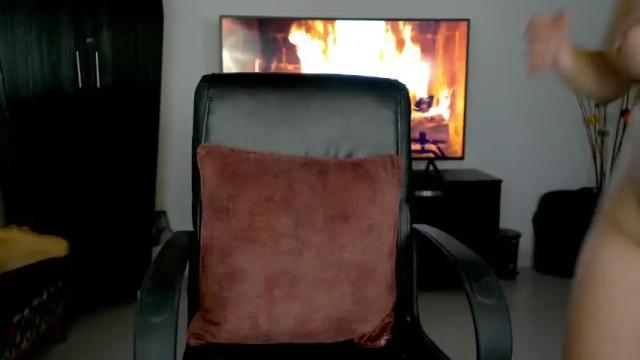Image 6 of kellytesh Stream on Chaturbate on 1 month ago