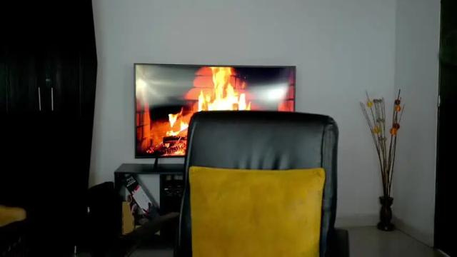Image 10 of kellytesh Stream on Chaturbate on 1 month ago