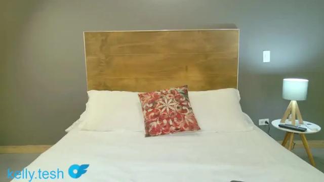 Image 2 of kellytesh Stream on Chaturbate on 15 days ago