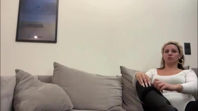 Thumbnail 1, kellyvenous's Stream at Chaturbate, 23 days ago