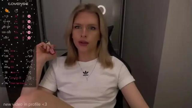 Image 8 of kellywayne07 Stream on Chaturbate on 15 months ago
