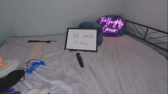 Image 10 of kelsearae Stream on Chaturbate on 1 month ago