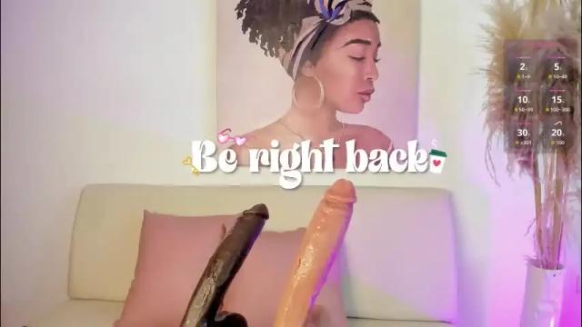 Image 8 of kelsey_foxyy Stream on Chaturbate on 13 days ago