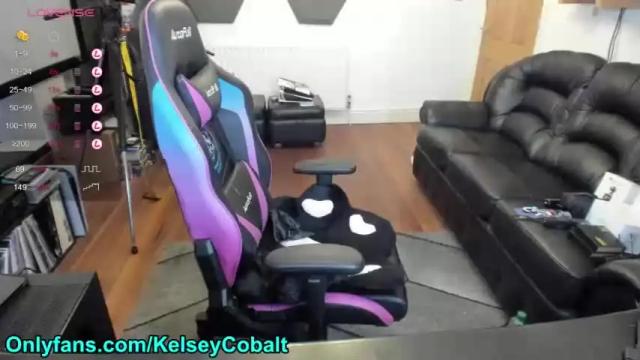 Image 8 of kelseycobalt Stream on Chaturbate on 7 months ago