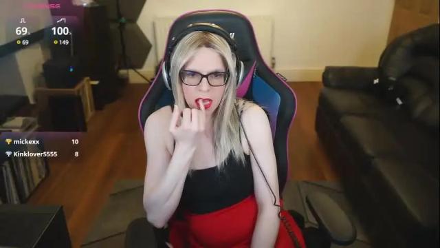Image 3 of kelseycobalt Stream on Chaturbate on 1 month ago