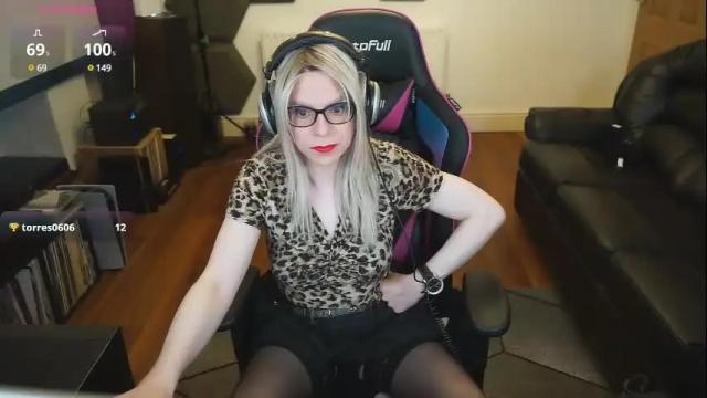 Image 12 of kelseycobalt Stream on Chaturbate on 14 days ago