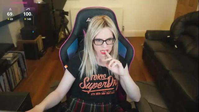 Image 2 of kelseycobalt Stream on Chaturbate on 3 days ago