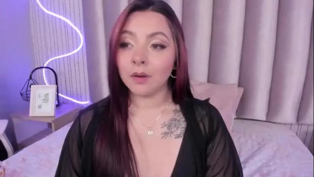 Image 3 of kelyelamal Stream on Chaturbate on 1 month ago