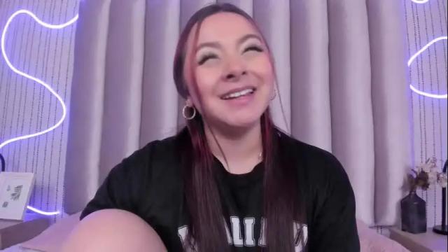 Image 12 of kelyelamal Stream on Chaturbate on 1 month ago
