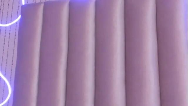 Image 12 of kelyelamal Stream on Chaturbate on 9 days ago