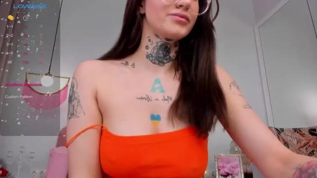 Image 12 of kelywest Stream on Chaturbate on 15 months ago