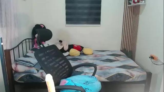 Image 7 of kemdallicious12 Stream on Chaturbate on 14 days ago
