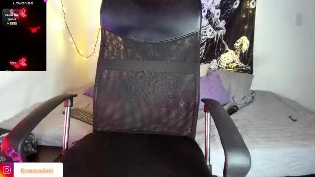 Image 10 of kemmadakii Stream on Chaturbate on 12 days ago