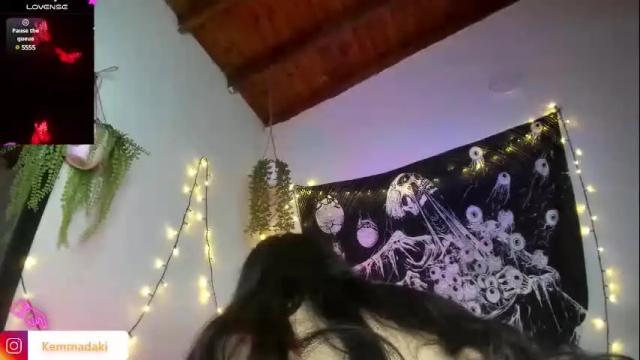 Image 4 of kemmadakii Stream on Chaturbate on 6 days ago