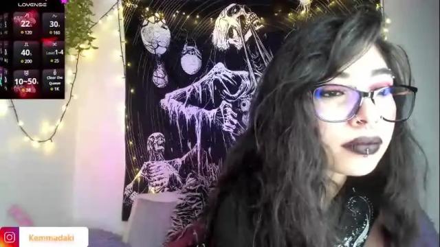 Image 2 of kemmadakii Stream on Chaturbate on 4 days ago