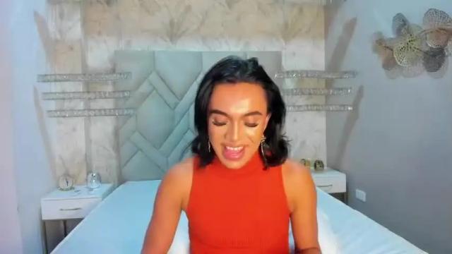 Image 12 of kendaall_fox Stream on Chaturbate on 13 months ago