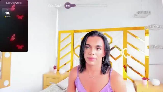 Image 11 of kendaall_fox Stream on Chaturbate on 13 months ago
