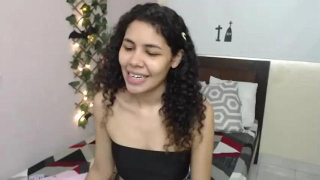 Thumbnail 1, kendall77curlyhair's Stream at Chaturbate, 19 months ago
