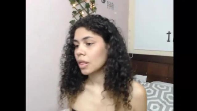 Thumbnail 1, kendall77curlyhair's Stream at Chaturbate, 19 months ago