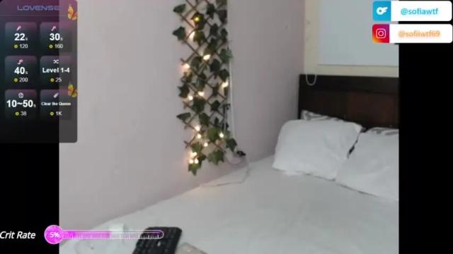 Image 6 of kendall77curlyhair Stream on Chaturbate on 18 months ago