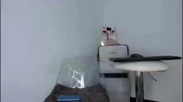 Image 2 of kendall__hot_sexy Stream on Chaturbate on 1 month ago
