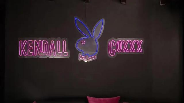Image 12 of kendall_coxxx Stream on Chaturbate on 1 month ago