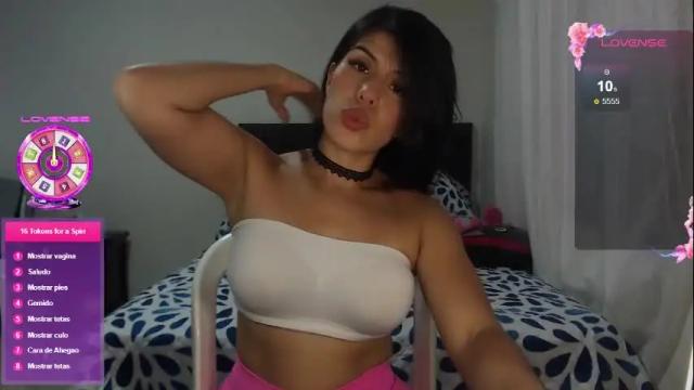 Image 12 of kendall_miller23 Stream on Chaturbate on 28 days ago