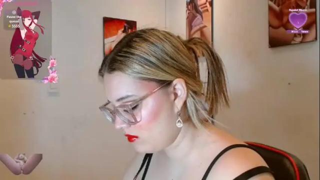 Image 3 of kendallclark03 Stream on Chaturbate on 6 months ago